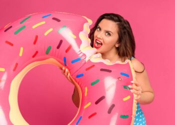 3 alimentos para reduzir o inchaço no verão, segundo nutricionista