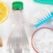 Nem vinagre, nem água sanitária veja o produto secreto para limpar rejunte encardido