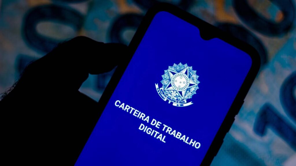 Novo aumento do salário mínimo teve reajuste de 7,5% e alegra população