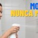 O truque rápido que remove mofo do banheiro sem cloro forte