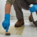 Truque simples para deixar o rejunte branco usando vinagre e água oxigenada, é rápido e pode ser aplicado em qualquer cômodo da casa