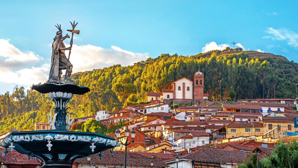 Poucos lugares no mundo preservam um império como esta cidade a poucas horas de viagem