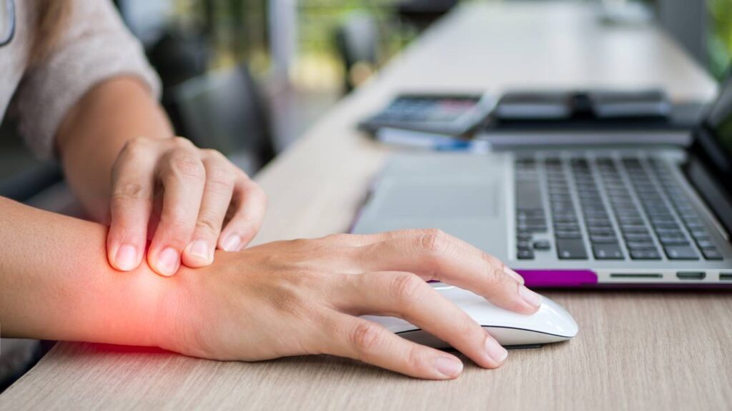 Exercícios para dor no pulso fáceis que funcionam para fazer em casa