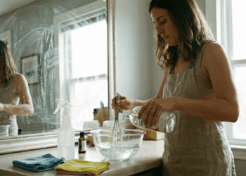 mistura para limpar espelhos