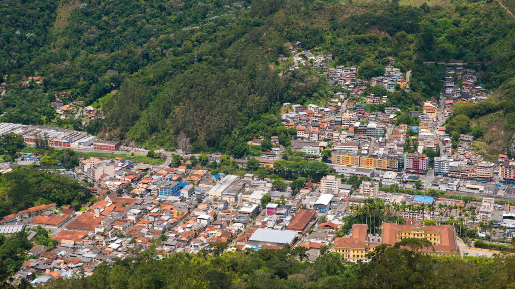 Essa cidade do Rio de Janeiro é conhecida como a Suíça Brasileira