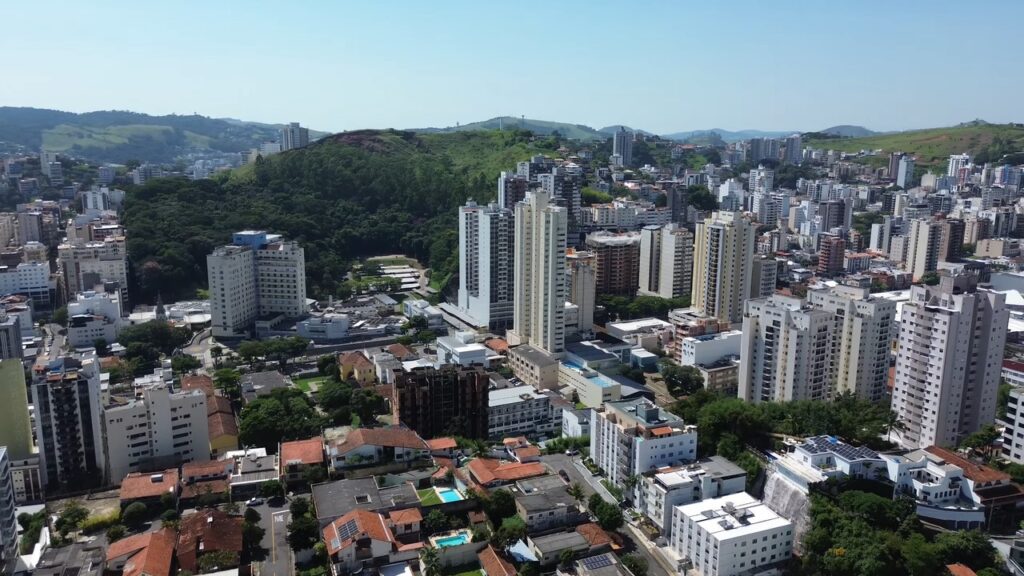 Essa cidade mineira conhecida como Manchester Mineira se tornou uma referência em qualidade de vida