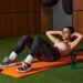 Exercícios que ajudam a desinchar e secar o corpo no verão