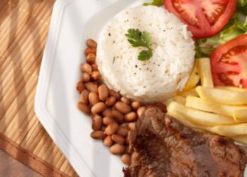 Essa receita para um almoço completo é perfeita para um almoço em família