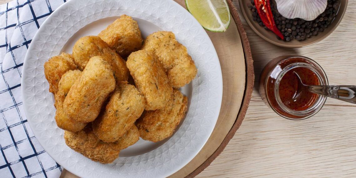 bolniho de bacalhau