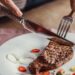 Conheça três receitas baratas e saborosas que substituem a carne cara e ajudam a economizar no dia a dia