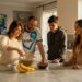 Faça um bolo de banana com cobertura de chocolate no micro-ondas em 5 minutos
