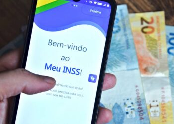 Aposentados receberão salário extra do INSS até dia 5 de dezembro