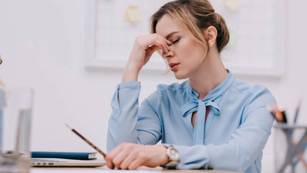 Como cada signo lida com brigas no trabalho