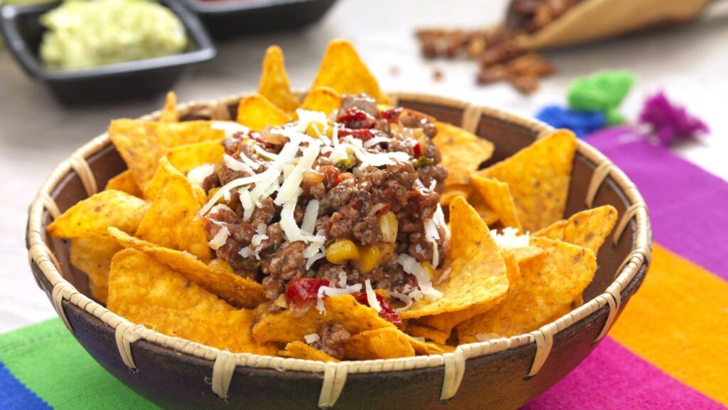 Como fazer nachos de micro-ondas com apenas 3 ingredientes