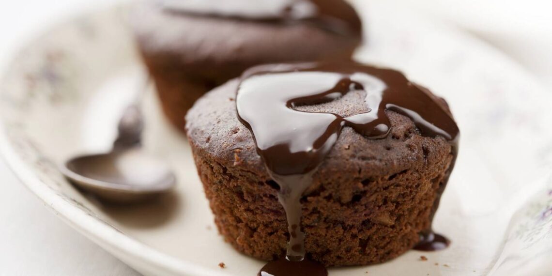petit gateau servido