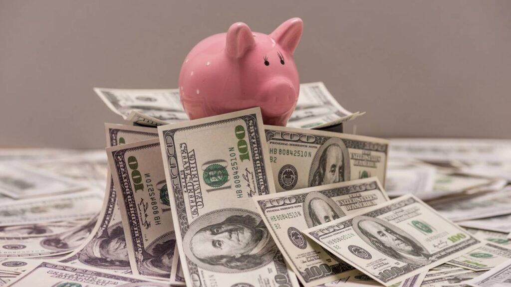 A astrologia mostra como enriquecer com mais facilidade e revela o erro que pode estar sabotando suas finanças