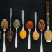 Conheça temperos naturais que deixam os pratos mais aromáticos e ajudam a manter uma alimentação saudável