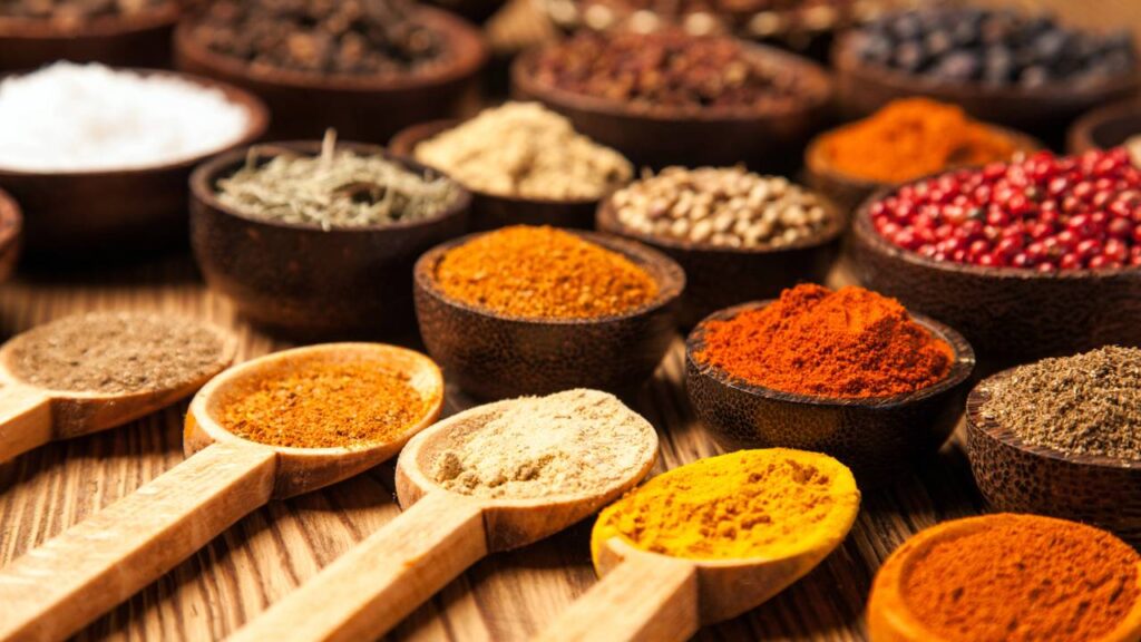 Conheça temperos naturais que deixam os pratos mais aromáticos e ajudam a manter uma alimentação saudável