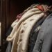 Como acabar com as traças que comem roupa no verão e proteger suas peças durante a estação em que as larvas mais se proliferam