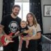Nomes femininos para bebês inspirados em bandas de rock para pais alternativos que querem ousar com personalidade e criatividade