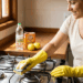 Cansado de esfregar o fogão? Estas misturinhas mágicas com poucos ingredientes vão poupar muito seu tempo