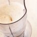 Técnica com vinagre ajuda a neutralizar odores persistentes no liquidificador após temperos, feijão e receitas salgadas