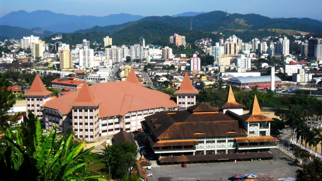 A cidade mais segura do Brasil fica no Vale Europeu e ompressiona com qualidade de vida excepcional