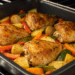 Frango com legumes, receita prática e deliciosa fica pronta em 15 minutos sem bagunça