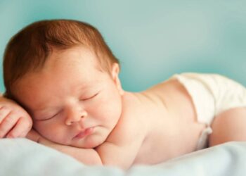 Para escolher nomes raros de bebê, veja opções que combinam tradição e originalidade