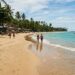 Sem carros, sem pressa, sem multidões: o vilarejo secreto do nordeste que guarda a 4ª praia mais bonita do mundo