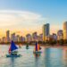 Praias de águas mornas o ano inteiro e sol em 90% dos dias: a capital nordestina que superou Lisboa e Paris em buscas turísticas