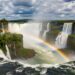 A cidade brasileira onde brasileiros e argentinos convivem diariamente e duas moedas circulam