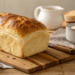 Pão sem sovar: receita prática leva poucos ingredientes e até 12 horas de descanso