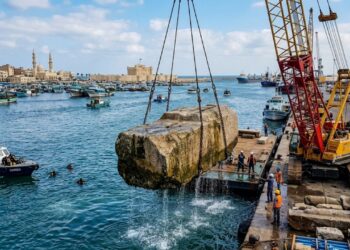 Arqueólogos encontram o maior tesouro da humanidade: recuperam uma das 7 maravilhas do mundo do fundo do mar