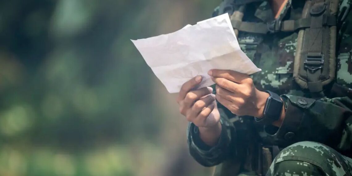 Enviei uma carta a um soldado destacado para lhe agradecer pelo seu serviço. Agora estamos comemorando nosso 29o aniversário de casamento.