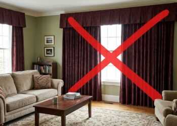 Adeus às cortinas pesadas com bandôs ultrapassados: as tendências de linho translúcido do teto ao chão que vão dominar em 2026