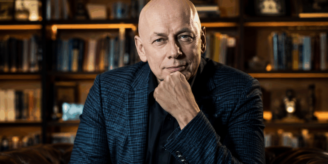 Leandro Karnal, intelectual provocador e comunicador influente: “Viver é afinar o instrumento.”