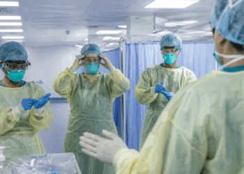 Nova regra da OMS para Ebola revela o que hospitais precisam fazer antes do primeiro caso