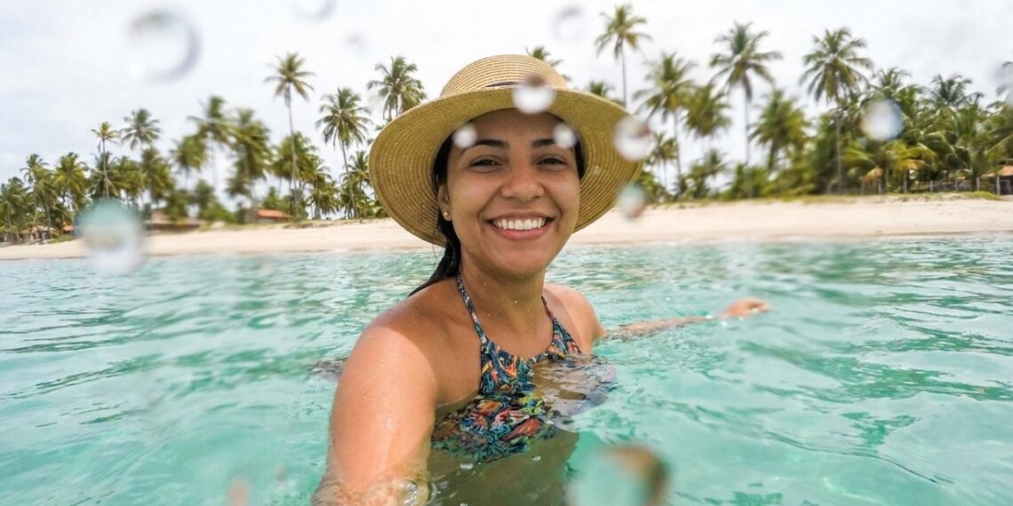 A praia pernambucana onde o mar não tem correnteza forte: não puxa para o fundo e permite nadar com mais tranquilidade