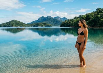 Uma entrou no top 20 do mundo e outra foi eleita a mais perfeita do Brasil: as 4 praias do Rio com água cristalina que parecem Caribe