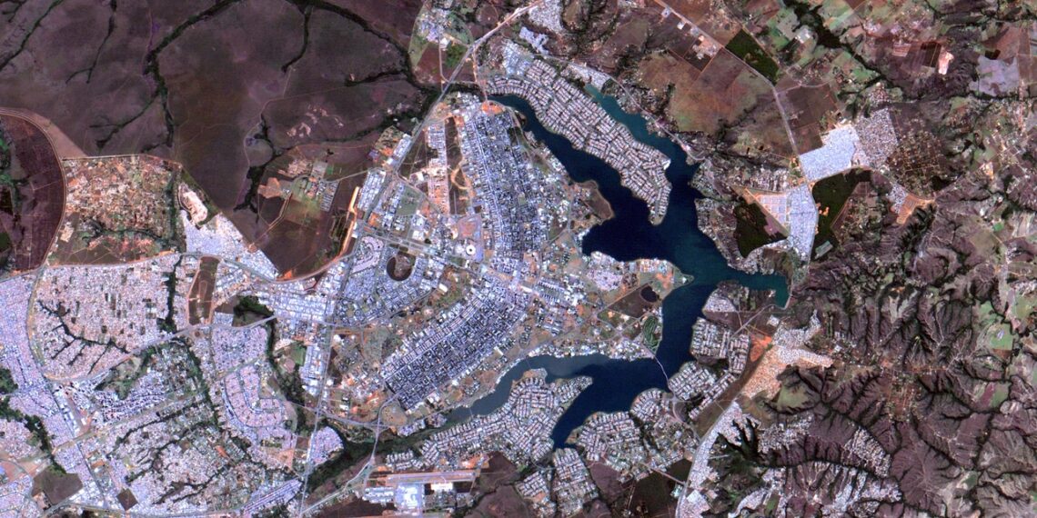 Essa capital tem a maior área protegida como patrimônio do mundo e foi a primeira cidade do século 20 a entrar no rótulo máximo da UNESCO