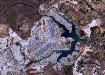 Essa capital tem a maior área protegida como patrimônio do mundo e foi a primeira cidade do século 20 a entrar no rótulo máximo da UNESCO