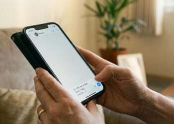 Revisar o que já foi enviado não é ansiedade em todos os casos, às vezes é só o cuidado de não ser mal interpretado depois do envio