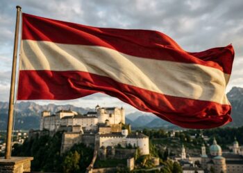 Por que a bandeira da Áustria tem vermelho e branco, e qual a origem histórica dessas cores que atravessaram séculos?