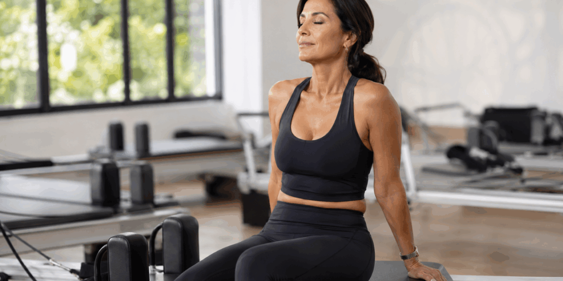 Depois dos 40, não procuramos rotinas que nos deixem exaustos, mas sim ganhar força e que o corpo funcione melhor, e o Pilates é uma boa opção