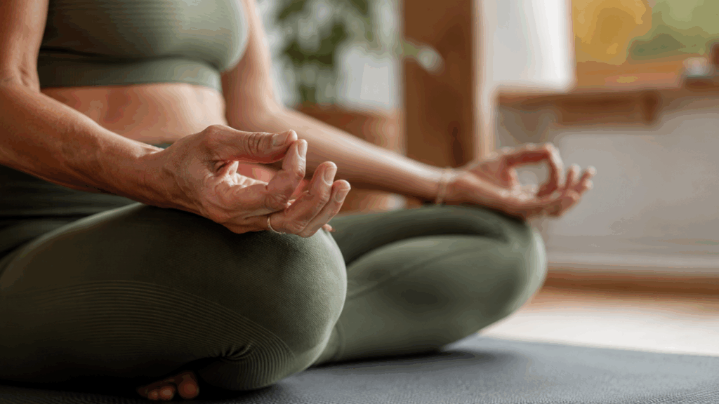 30 minutos de yoga, 3 vezes por semana: o que acontece com seu coração em poucas semanas
