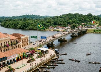 Ponto de partida do Brasil: município amapaense faz fronteira terrestre com a França e marca o início do roteiro nacional mais famoso