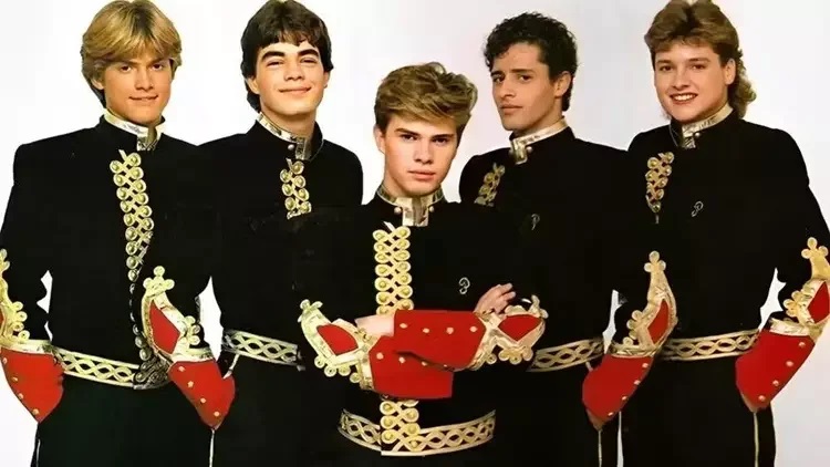 Após morte de Robson Barros, veja como estão os ex-paquitos da Xuxa