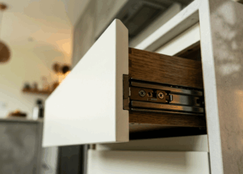 A cozinha planejada mais barata do mercado para quem quer economizar sem perder qualidade