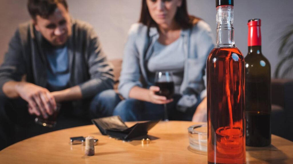 homem-alcool_1781815422268-1024x576 O comportamento silencioso que está levando muitas pessoas a parar de beber
